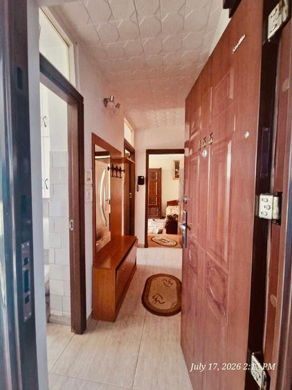 Garsoniera 1 Decembrie, 3 minute de metrou, PET-FRIENDLY, mobilată complet