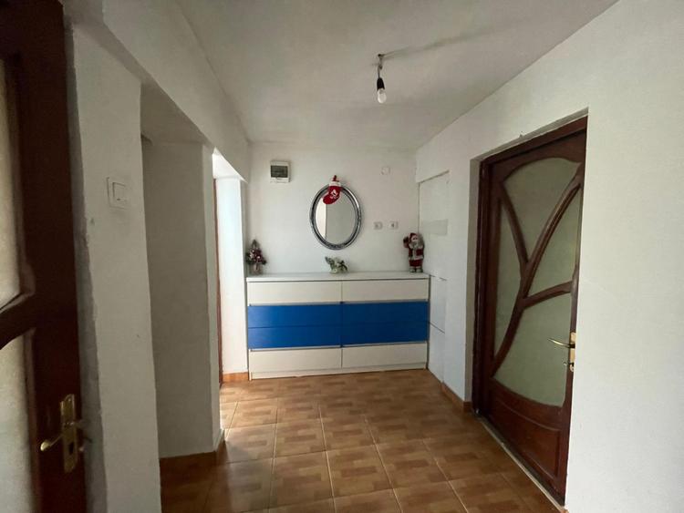 Casa familiala, 5 camere, zona buna, linistita