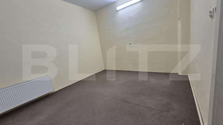Birou de inchriat, 255 mp, zona Ultracentrala, cladire autorizata PSI