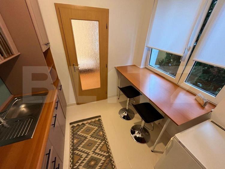 Apartament cu o camera, zona Rivus