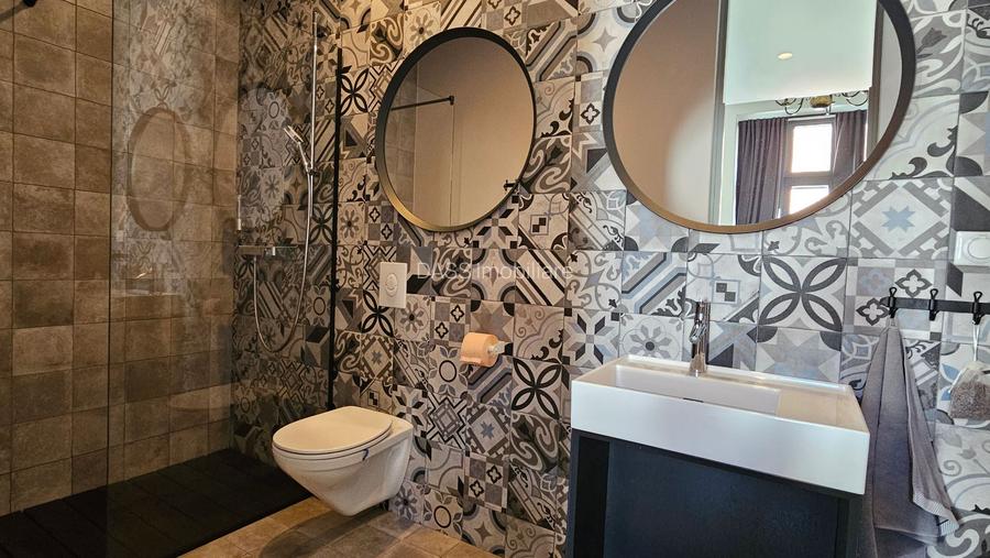 Apartament spectaculos de închiriat 4 camere 4 băi Centrul Istoric - 11