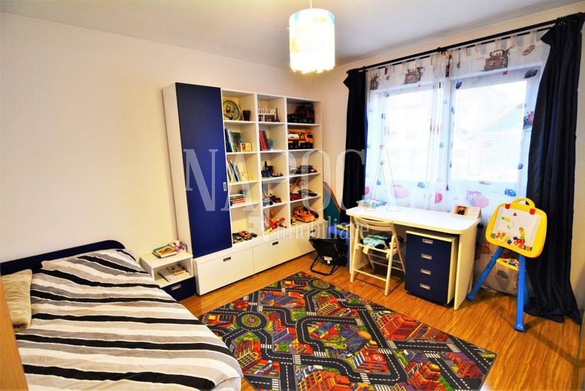 Casa 4 camere de vanzare in Floresti