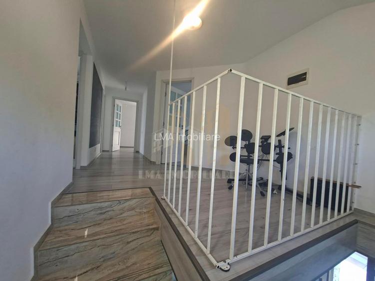 Casa individuala Harman Brasov  parter+etaj - 20
