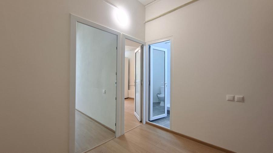 Apartament 1 cameră, renovat integral – Micro 13