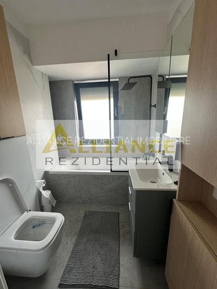 APARTAMENT 2 CAM DE INCHIRIAT - SECTOR 4 + PARCARE- 650 EURO - 11