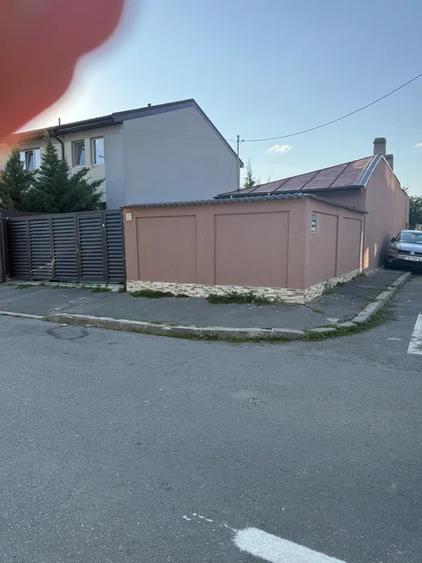 Casa curte/ 3 camere/Andronache/zona linistita/sector 2