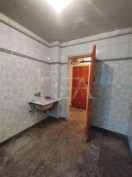 Apartament 3 Camere în Titan