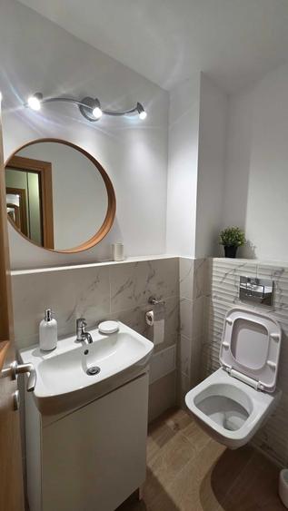 APARTAMENT 3 CAMERE DE INCHIRIAT RAHOVA PETRE ISPIRESCU SEBASTIAN