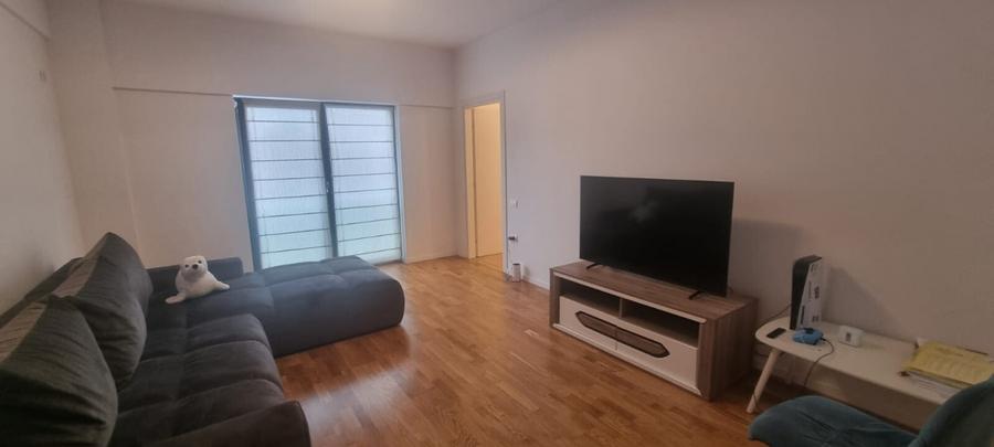 PIPERA APARTAMENT 2 CAMERE MOBILAT COMPLET LOC PARCARE