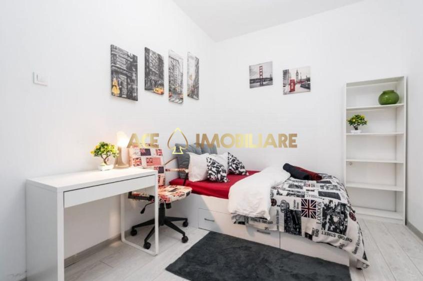 3 Camere de inchiriat | Universitate | Metrou | Ultracentral |Centrala