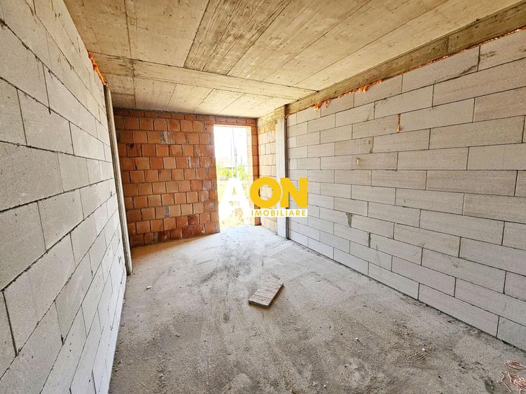 Apartament 3 camere, în zonă rezidențială exclusivistă, Cetate