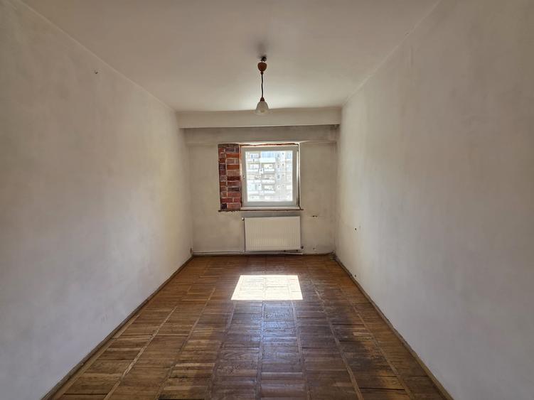 Apartament 3 camere decomandat Deva Bulevardul Decebal – Bloc Arta Modei