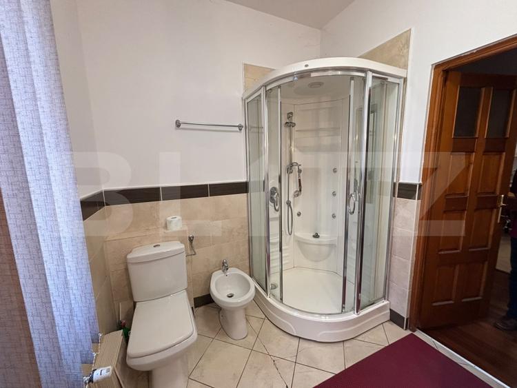 Apartament de vanzare, 85 mp, zona Ultracentral