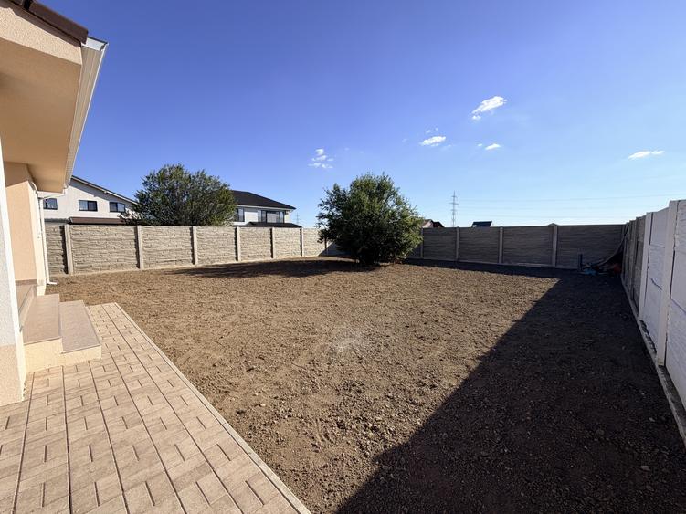 Casa individuala - curte 540 mp - Mosnita - ideala pentru familie