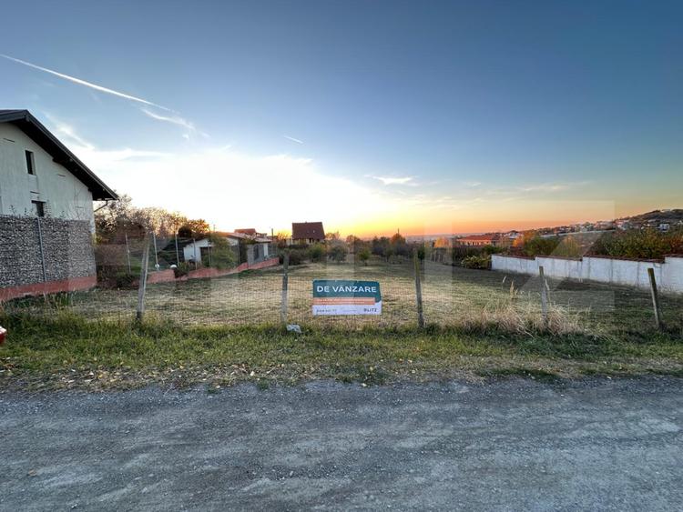 Teren intravilan, 2063 mp, zona Renasterii