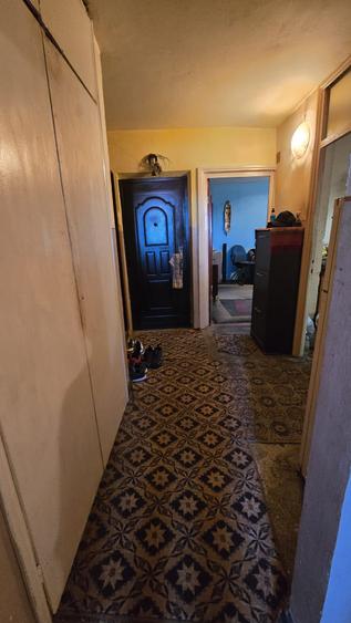 Apartament 2 camere decomandat - zona DACIA - 83.000 euro (Cod E11+E12)