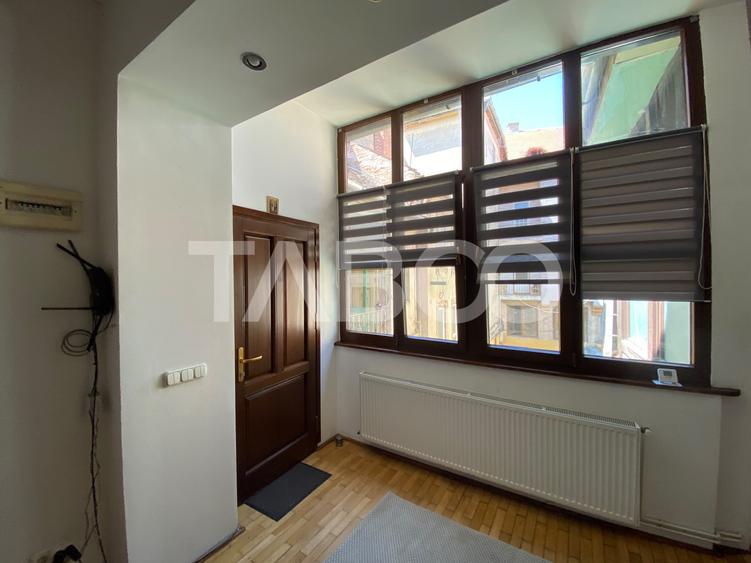 Garsoniera de inchiriat 42mpu mobilata utilata zona Centrul Istoric
