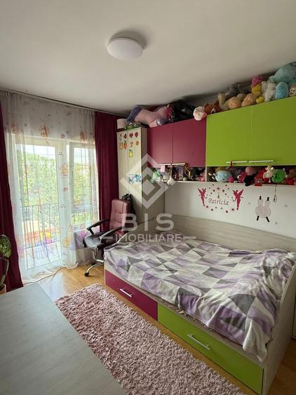 Apartament spațios cu 4 camere, 99 mp utili – George Enescu, Bistrița
