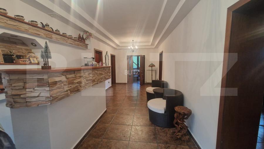 Vila in Moeciu de Sus -12 camere teren 4780 mp- bonus 2000 mp teren - 3
