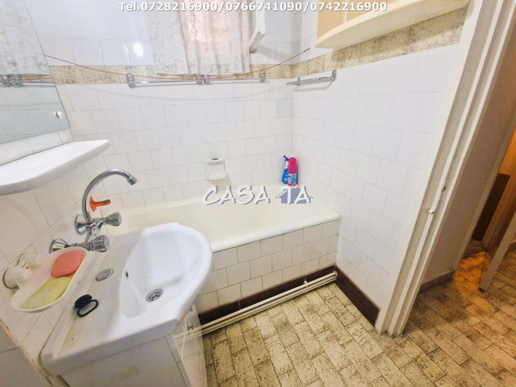 Apartament 3 camere, situat in Targu Jiu, Str. Nicolae Balcescu