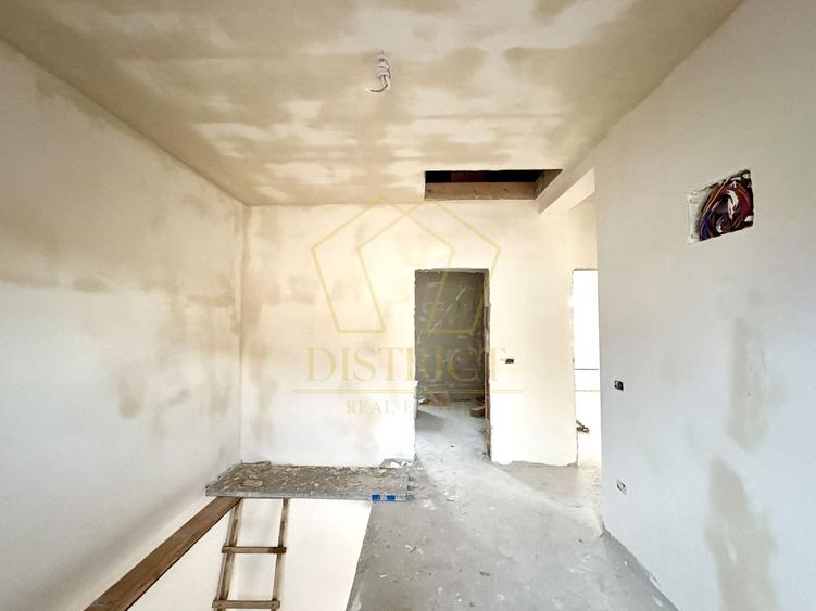 Duplex cu 4 camere, despărțit prin CARPORT | Mosnita Noua | HORNBACH
