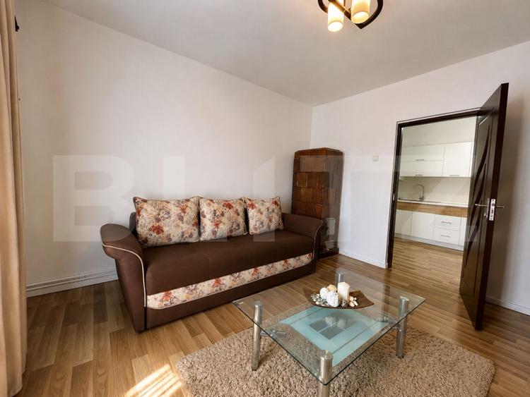 Apartament cu 3 camere, 76.60 mp, zona Centrala - Gurghiu
