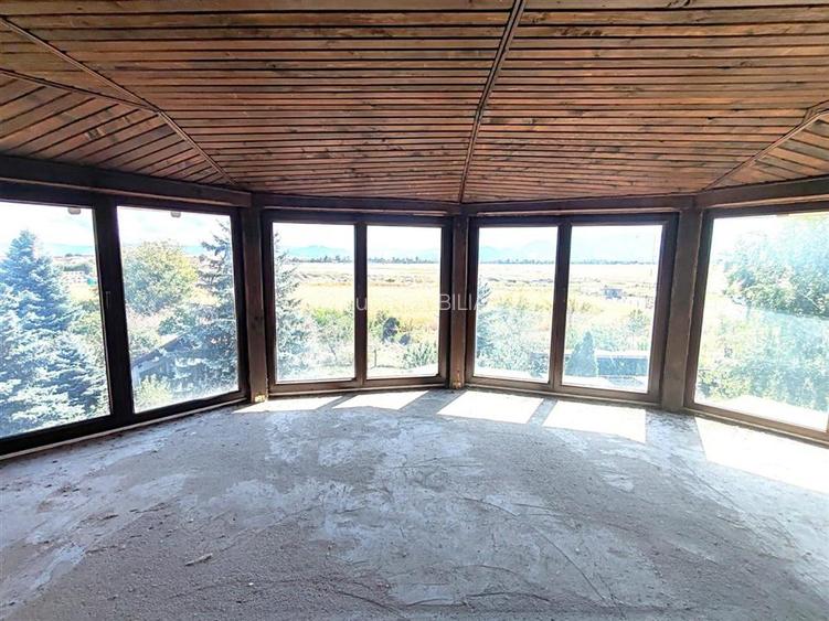 Casa cu structura superba in Harman