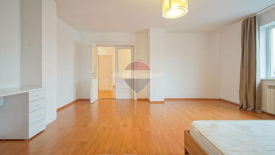 COMISION 0% | Apartament 4 camere + Curte | Zona Tractorul - 21