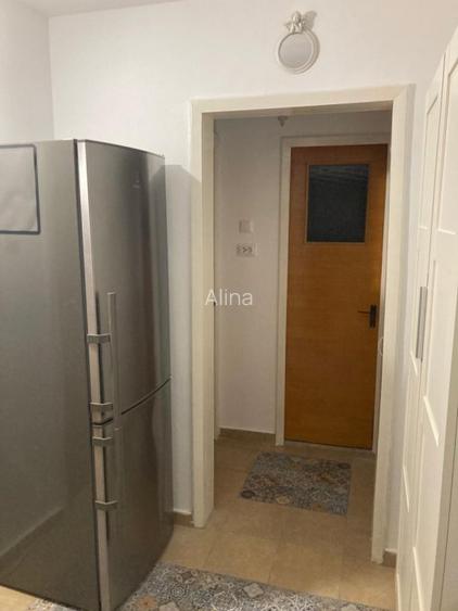 Proprietar, inchiriez ap 2 cam, cf 1 decomandat; et 1/4 Piata Gorjului, Militari - 12