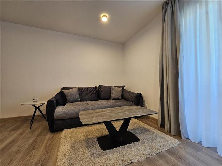 Prima inchiriere - Apartament deosebit cu 2 camere + birou si parcare subterana