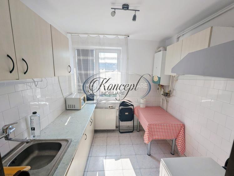 2 camere decomandat, zona Dacia