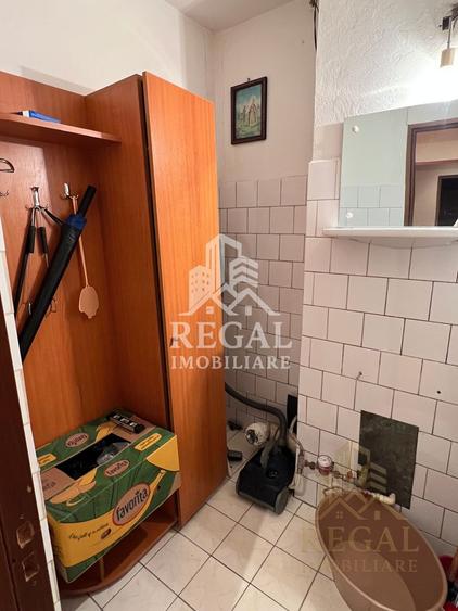 Apartament de inchiriat cu 3 camere. Zona Micro 5/1 (B-dul Traian)