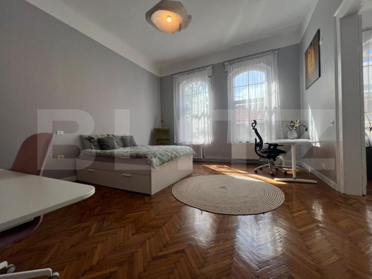 Apartament 4 camere unicat, 76 mp, zona Ultracentrala