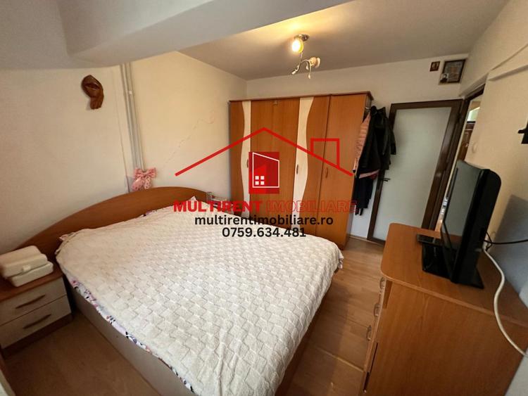Apartament 3 camere str. 1848 - de vanzare!