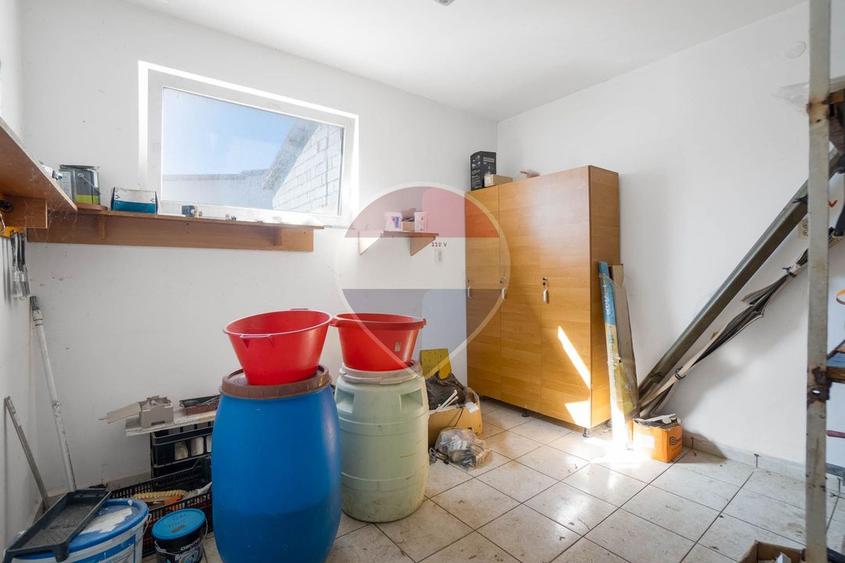 Hala de vanzare si casa pe acelasi teren- Comision 0%- Prejmer