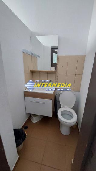 Spatiu comercial - briouri de inchiriat zona Ampoi 3