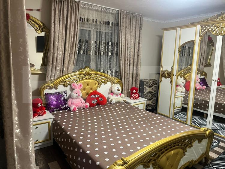 Casa de vanzare, 397 mp teren, zona Romanesti