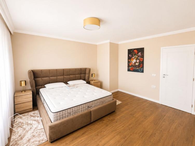Apartament premium, zona Subcetate, 3 camere, 2 bai, loc parcare, sala, piscina