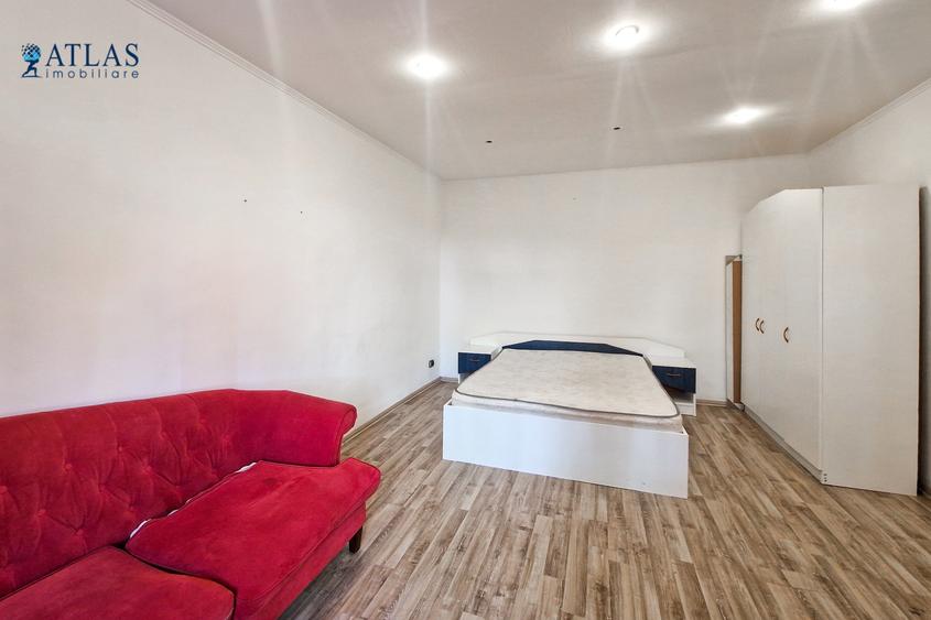 Parter 40 mp., casa in Centrul Istoric langa Parc Titulescu, pod, beci