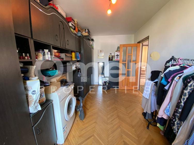 Apartament cu 3 camere, orientare V, zona Garii