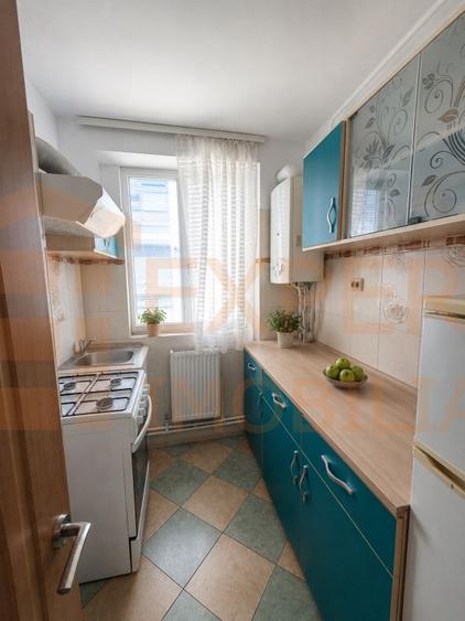 Apartament 2 camere de vânzare în zona Casa de Cultură, mobilat și utilat