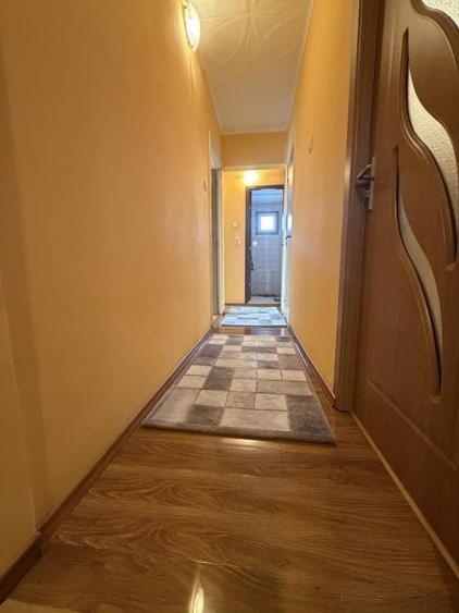 3 Camere Decomndat metrou Gorjului Militari