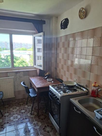 Vanzare apartament 2 camere Titan – Bd. 1 Decembrie 1918 , bloc 87