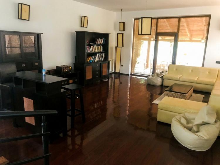 Casa D+P+E de inchiriat in Alba Iulia zona CETATE 350 mp si Teren 600 mp