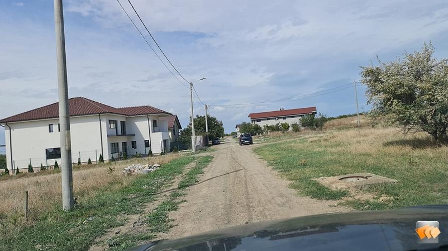 Teren de vanzare Tuzla zona castelul de apa
