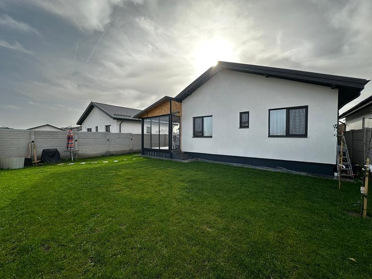 Casă de vânzare parter individuală | 4 camere | Berceni Ilfov | 450 mp, La cheie
