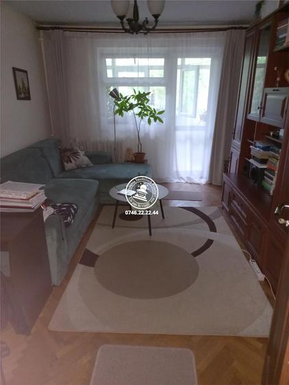 Apartament 2 camere 39 mp - Podul de Piatra