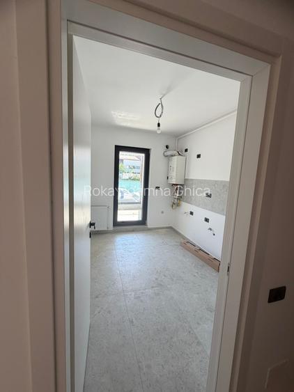 2 CAMERE LA CHEIE IN ROCA DOAMNA GHICA - FINISAJE MODERNE, ZONA CU TOATE FACILIT - 3
