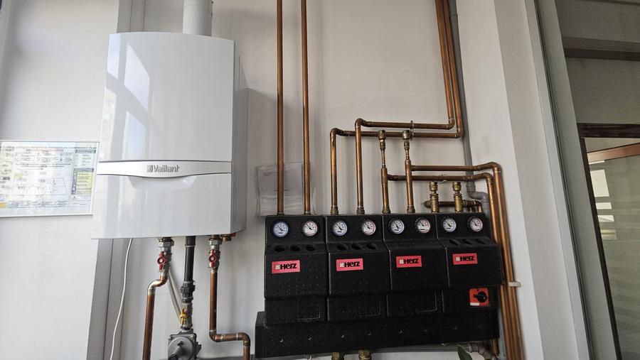 Vanzare vila complet renovata,ideal birou, 450mp Stefan Cel Mare Lizeanu