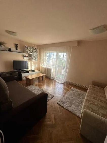 Apartament 4 camere în zona NICOLAE TITULESCU